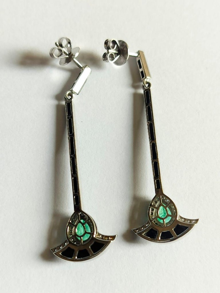1.21 carats Natural Emerald, Black Enamel & Diamonds Chandelier Earrings
