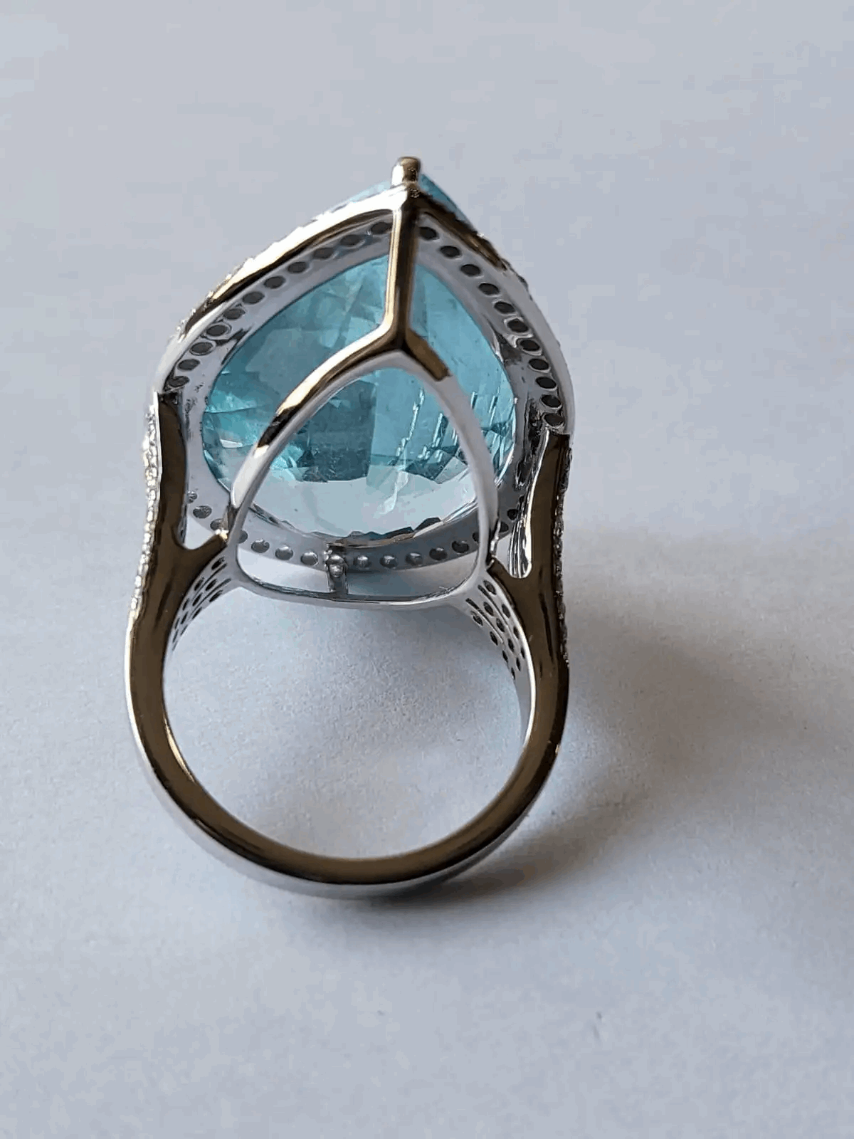 aquamarine engagement ring
