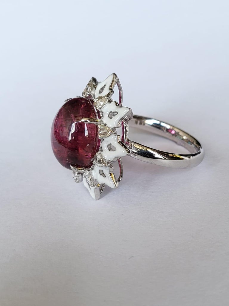 8.32 carats Tourmaline Cabochon, White Enamel & Rose Cut Diamonds Cocktail Ring