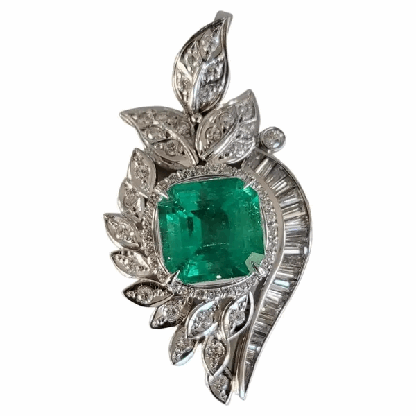emerald pendant
