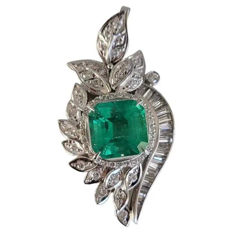 emerald diamond pendant