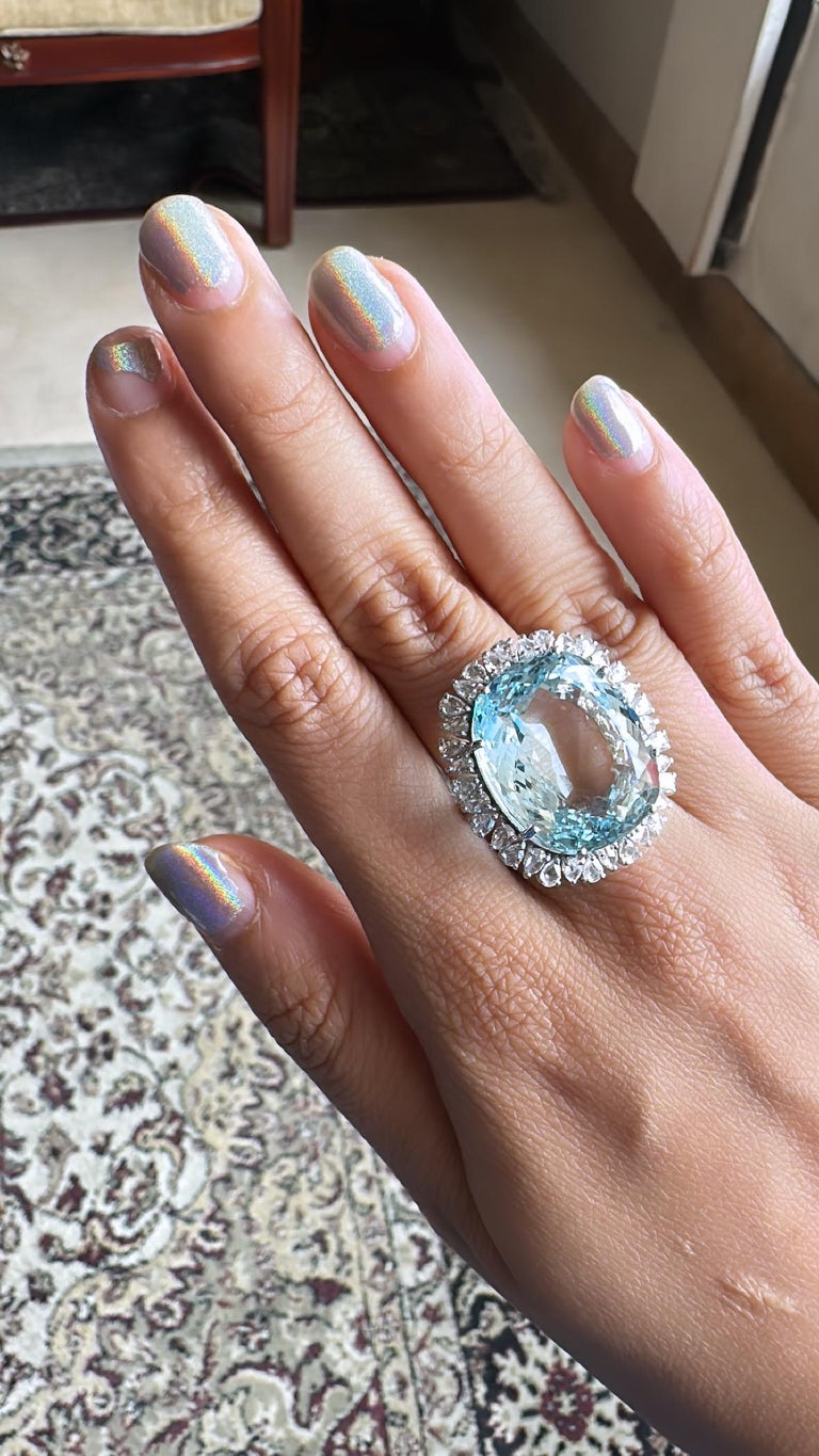 18k White Gold, 30.06 Carats Aquamarine & Rose Cut Diamonds Cocktail Ring
