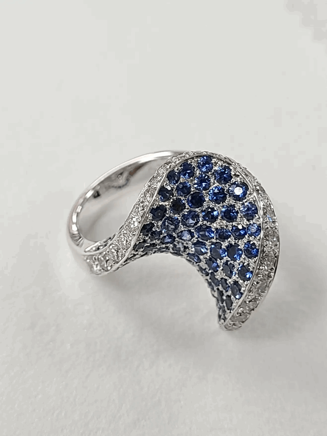 sapphire engagement ring vintage