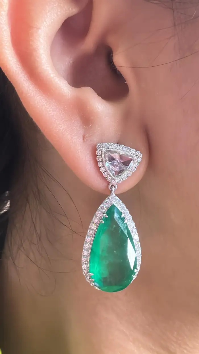 18K Gold, 15.01 carats Zambian Emeralds & Rose Cut Diamonds Drop Earrings