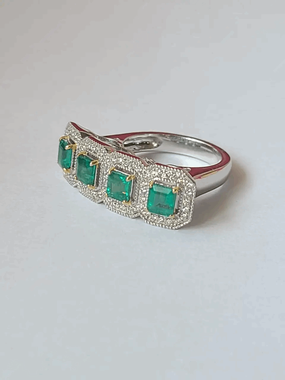 emerald and diamond ring