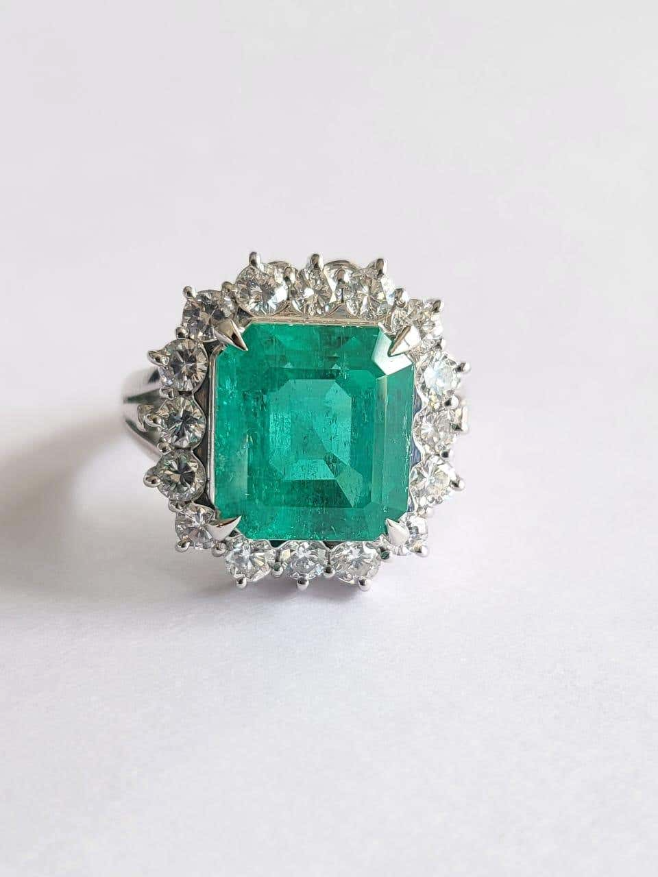 Diamonds Engagement Ring