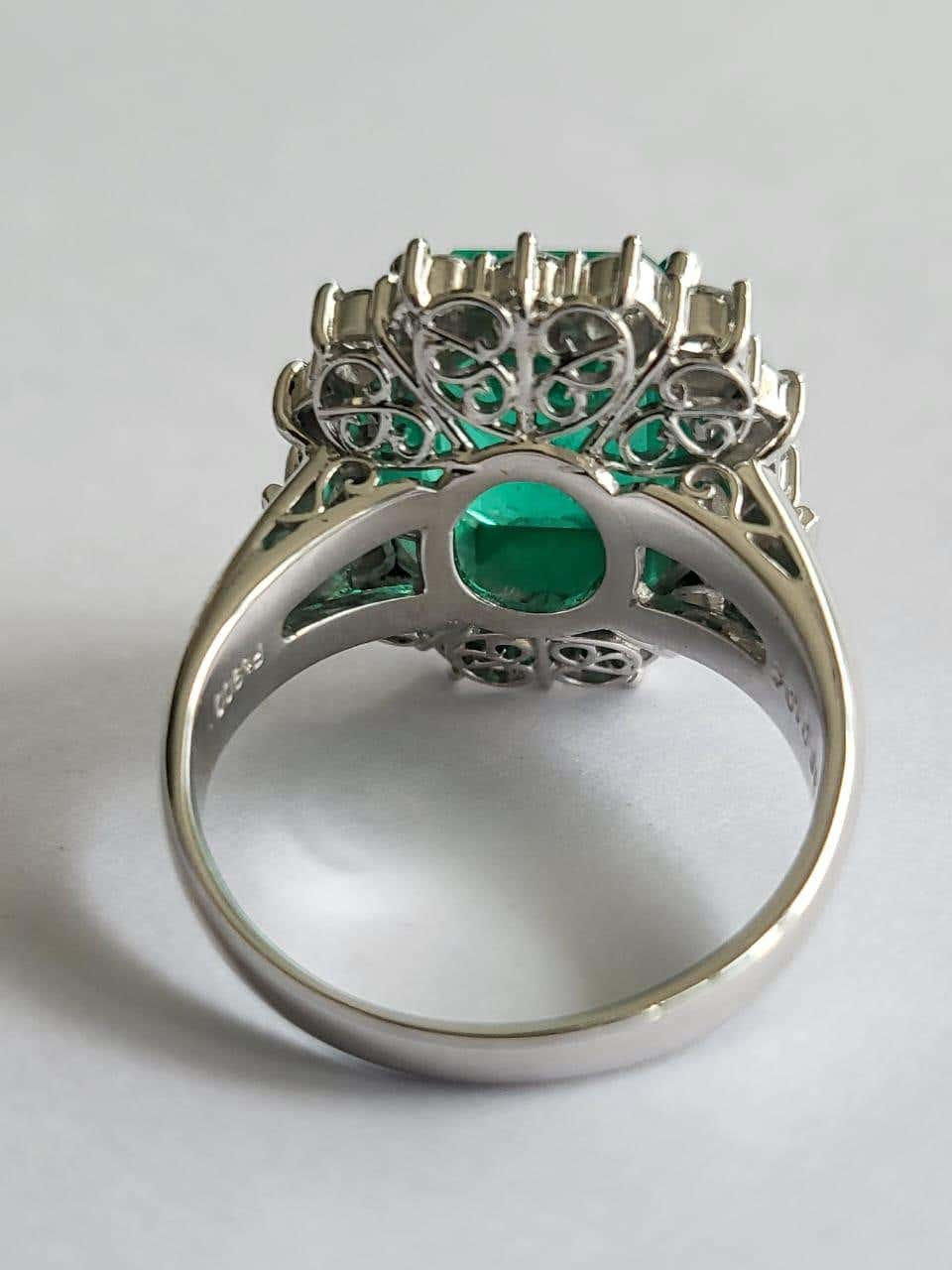 Platinum ring for women