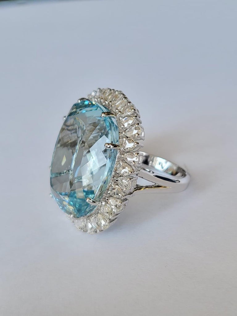 18k White Gold, 30.06 Carats Aquamarine & Rose Cut Diamonds Cocktail Ring