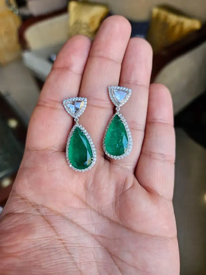 18K Gold, 15.01 carats Zambian Emeralds & Rose Cut Diamonds Drop Earrings