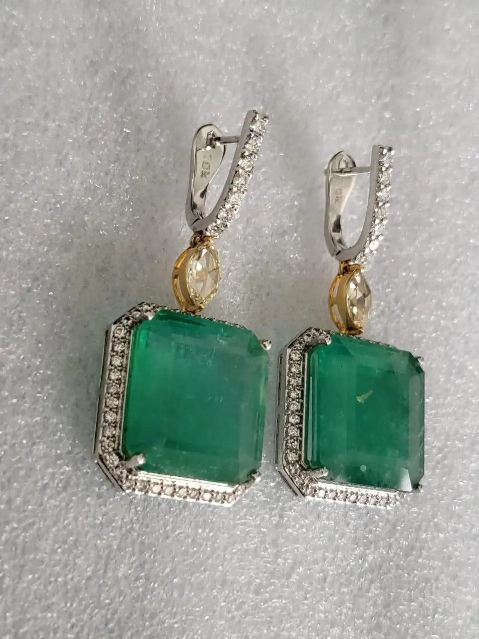 emerald earrings