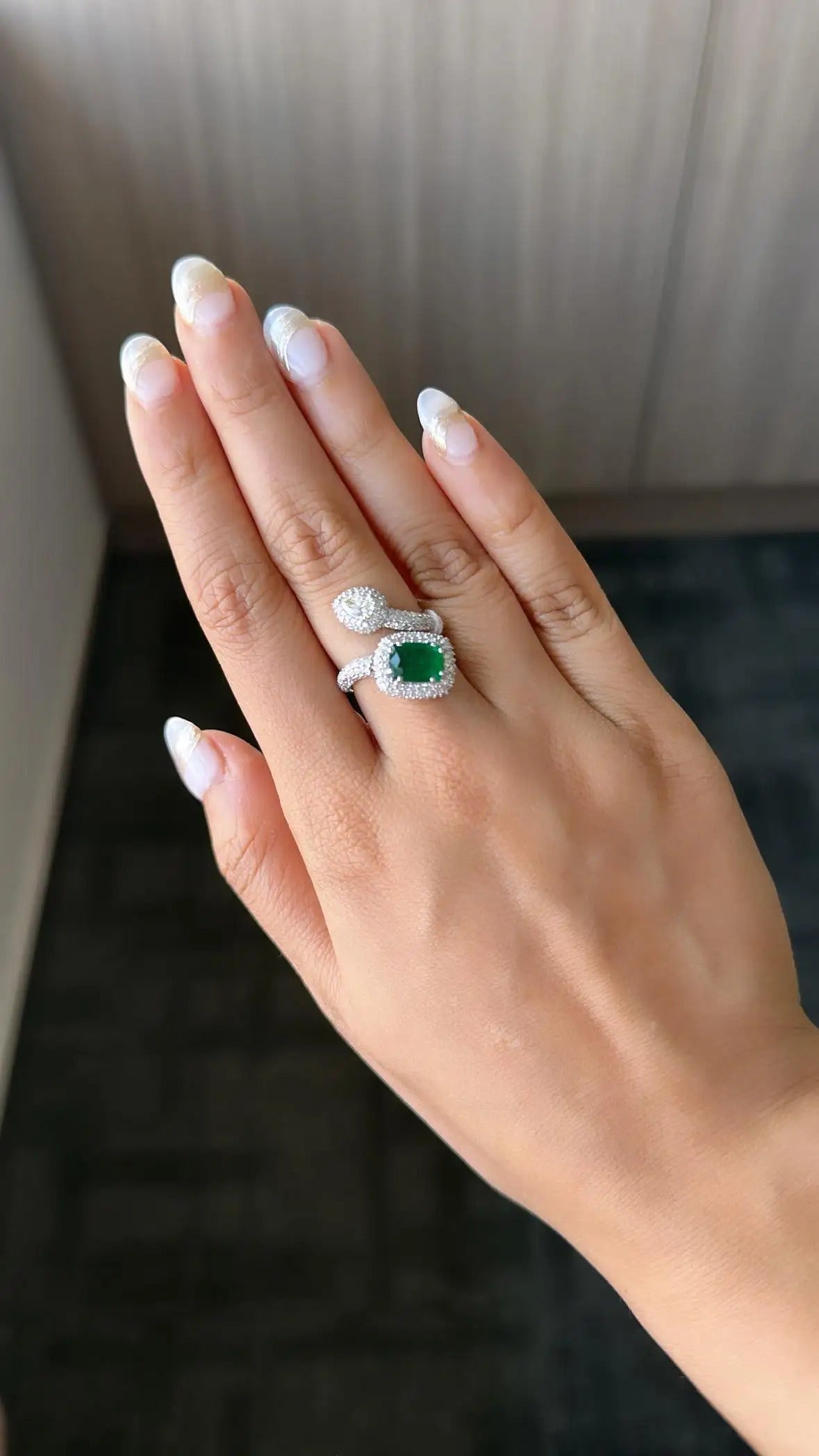 emerald ring